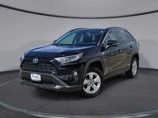 Used 2020 Toyota RAV4 XLE w/ Convenience Package AWD/4WD video 1
