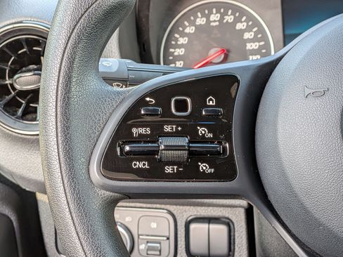 Used 2024 Mercedes-Benz Sprinter 2500 image 21