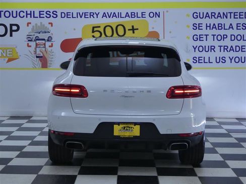 Used 2018 Porsche Macan image 4