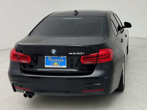 Used 2017 BMW 330i Sedan RWD image 7