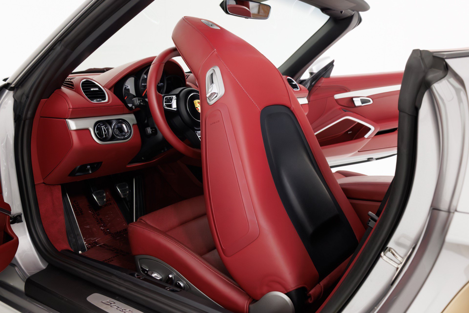 Used 2021 Porsche 718 Boxster RWD image 50