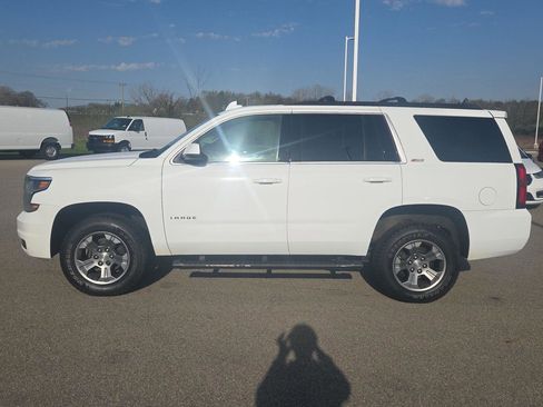 Used 2017 Chevrolet Tahoe LT w/ Off-Road Package AWD/4WD image 2