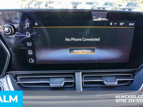 Used 2024 Chevrolet Trax LT image 36