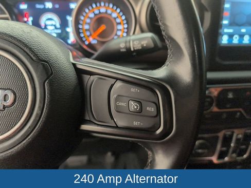 Used 2018 Jeep Wrangler Unlimited Sport S image 39