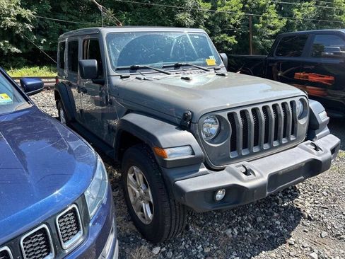 Used 2022 Jeep Wrangler Unlimited Sport w/ Sun And Sound Package AWD/4WD image 1