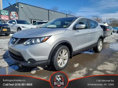 Used 2017 Nissan Rogue Sport S w/ S Appearance Package