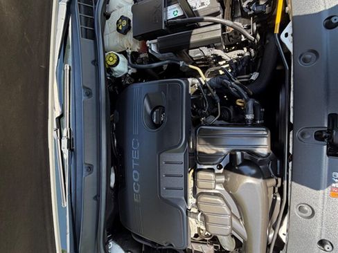 Used 2012 Buick Verano FWD image 29