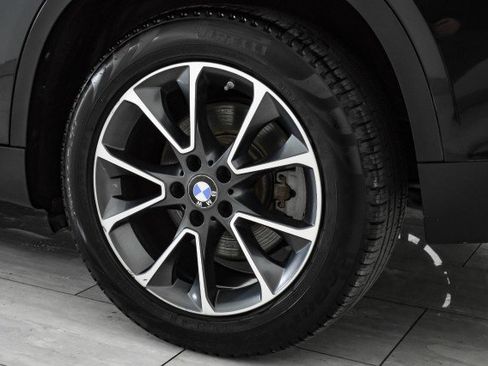 Used 2018 BMW X5 xDrive50i w/ Premium Package image 54