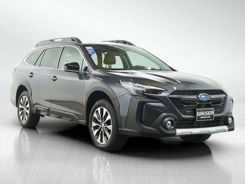 Used 2023 Subaru Outback Limited image 7