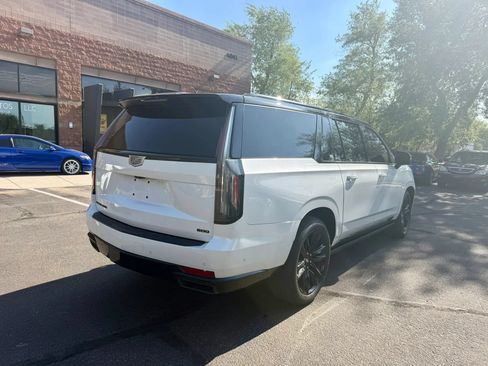Used 2021 Cadillac Escalade ESV Sport Platinum w/ LPO, ONYX Package AWD/4WD image 5