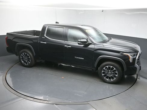 Used 2022 Toyota Tundra Limited image 37