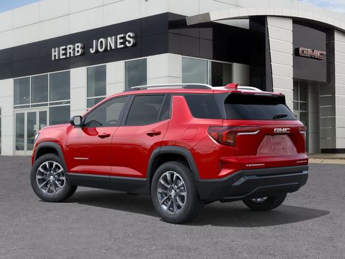 New 2026 GMC Terrain Elevation w/ Elevation Premium Package FWD image 3