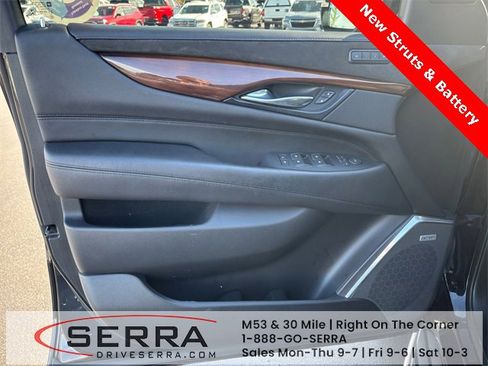 Used 2019 Cadillac Escalade Luxury image 20