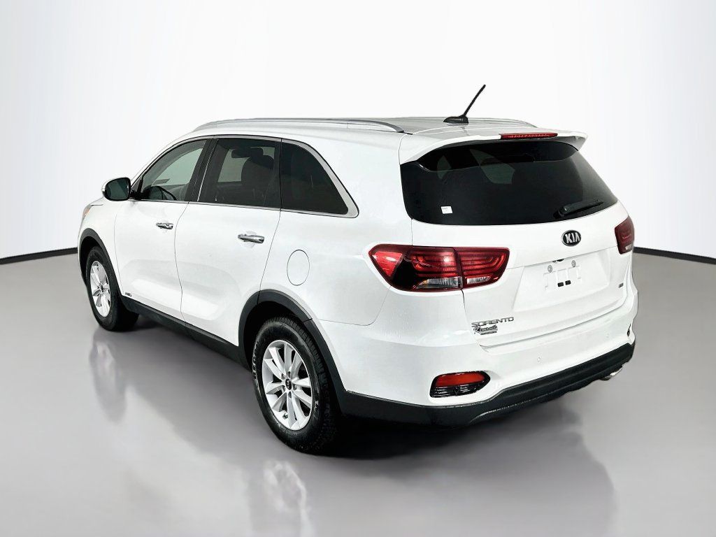 Used 2020 Kia Sorento LX w/ LX I4 Convenience Package AWD/4WD image 5