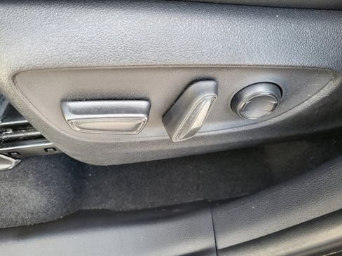 Certified 2024 Toyota Grand Highlander XLE image 15