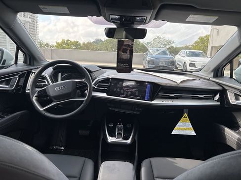 New 2026 Audi Q4 e-tron Premium Plus image 18