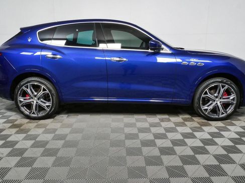 Used 2023 Maserati Levante GT AWD/4WD image 2