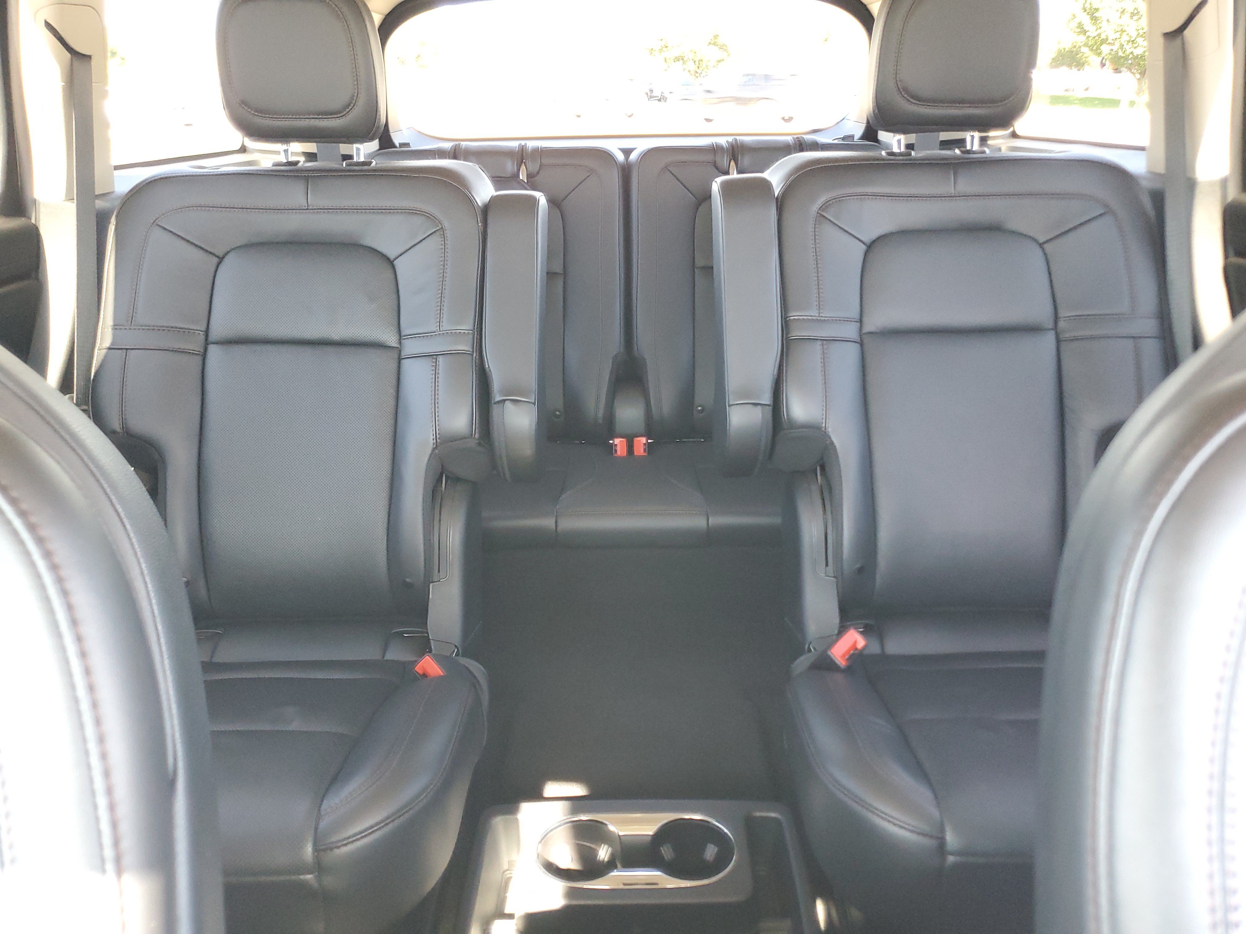 Used 2024 Lincoln Aviator Reserve w/ Equipment Group 201A AWD/4WD image 19