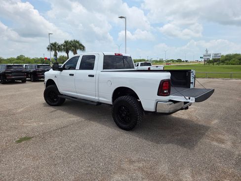 New 2026 RAM 2500 Tradesman AWD/4WD image 26