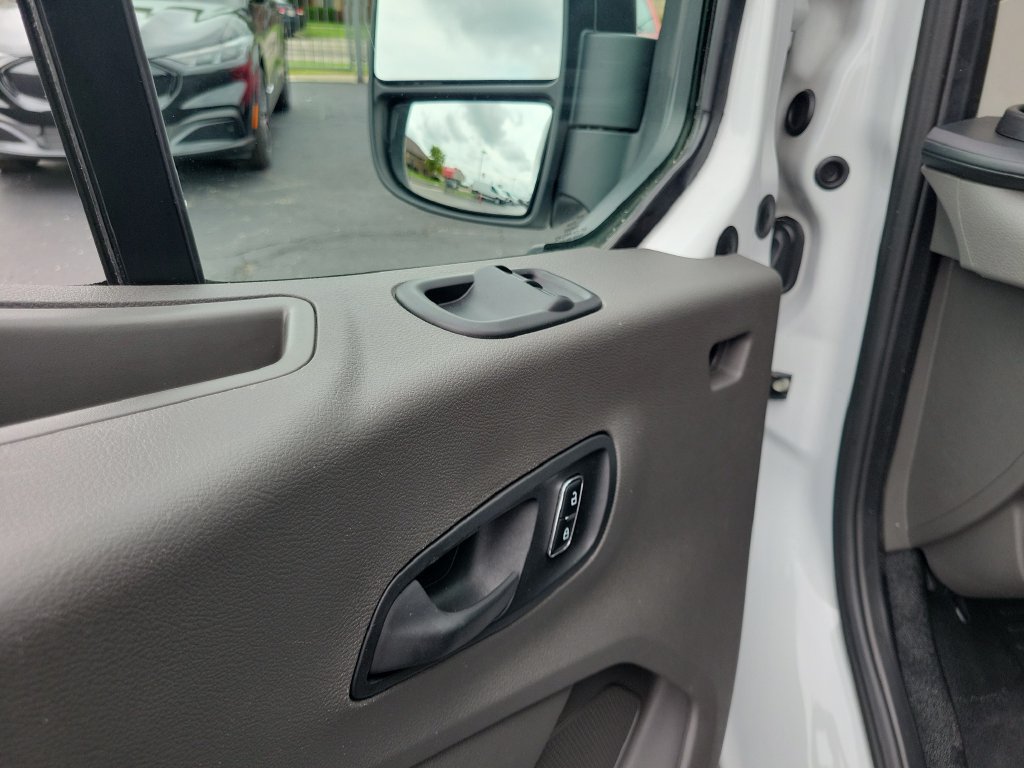 Certified 2025 Ford Transit 250 Low Roof w/ Exterior Upgrade Package RWD image 21