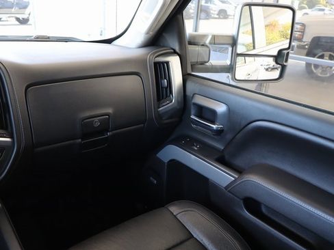 Used 2016 Chevrolet Silverado 2500 LTZ w/ Duramax Plus Package image 23