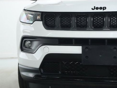 Used 2023 Jeep Compass Altitude image 6