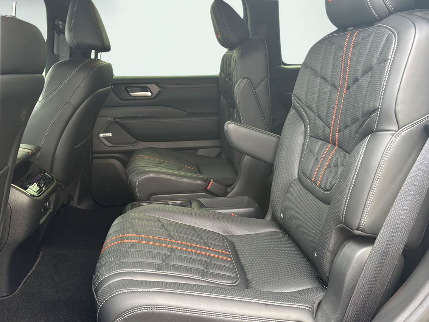 New 2026 Nissan Armada PRO-4X AWD/4WD image 26