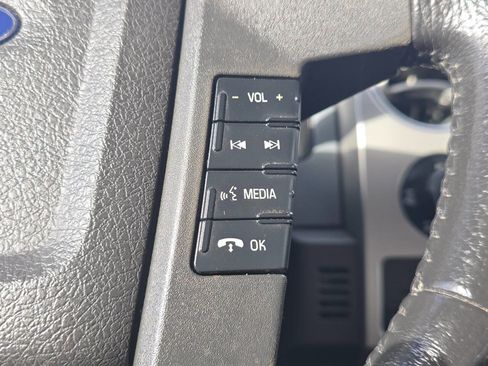 Used 2013 Ford F150 XLT w/ Luxury Equipment Group image 18