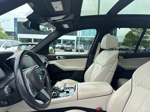 Used 2021 BMW X5 xDrive45e w/ M Sport Package AWD/4WD image 9