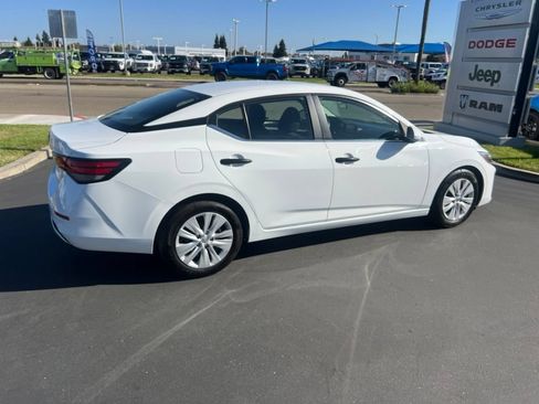 Used 2025 Nissan Sentra S FWD image 20