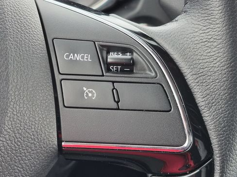 Used 2025 Mitsubishi Outlander Sport SE AWD/4WD image 21