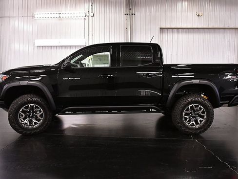 New 2026 Chevrolet Colorado ZR2 image 4