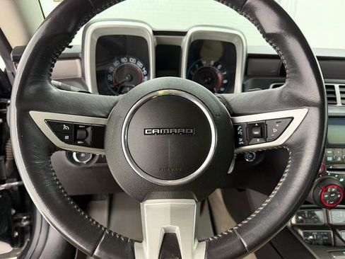 Used 2011 Chevrolet Camaro SS image 12