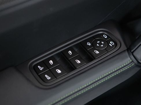 New 2025 Porsche Cayenne GTS image 25