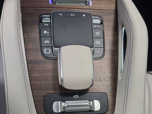 New 2026 Mercedes-Benz GLS 450 4MATIC image 16