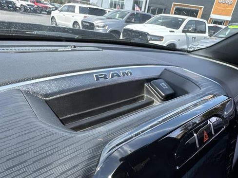 Used 2023 RAM 1500 Laramie AWD/4WD image 20