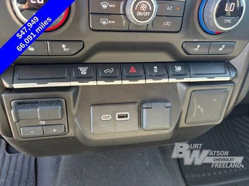 Used 2021 Chevrolet Silverado 3500 LT w/ Convenience Package AWD/4WD image 21