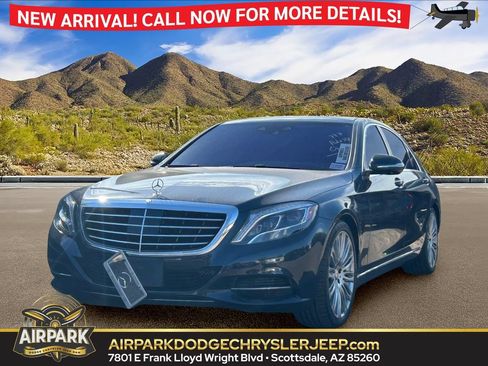 Used 2017 Mercedes-Benz S 550 Sedan w/ Premium Package image 1