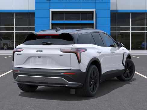 New 2026 Chevrolet Blazer EV LT w/ Super Cruise Package AWD/4WD image 4