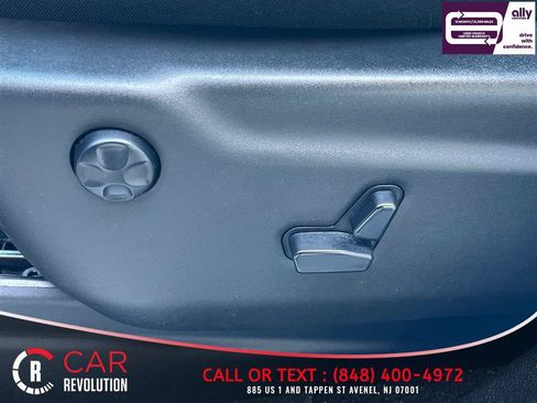 Used 2024 Dodge Durango GT RWD image 32