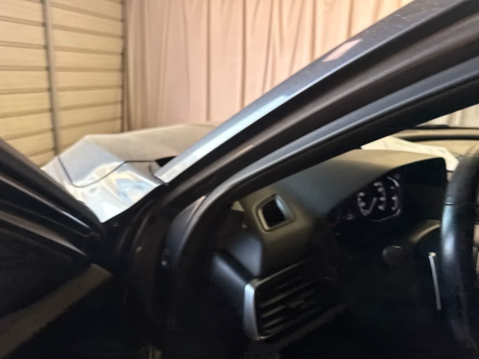 Used 2018 Honda Accord Sport image 19
