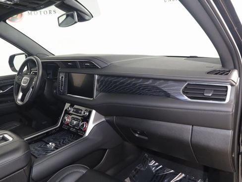 Used 2022 GMC Yukon Denali image 42