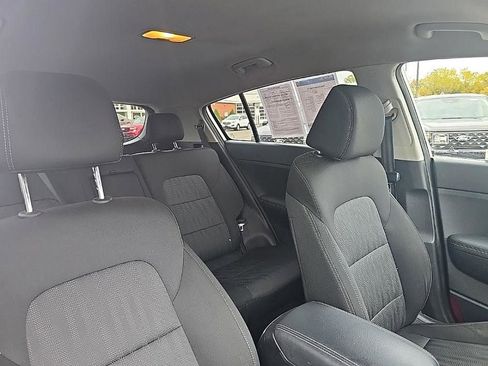 Used 2020 Kia Sportage LX image 34