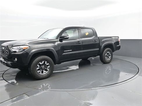 Used 2023 Toyota Tacoma TRD Off-Road w/ Technology Package image 1