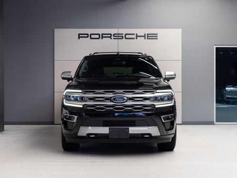 Used 2023 Ford Expedition Platinum AWD/4WD image 10