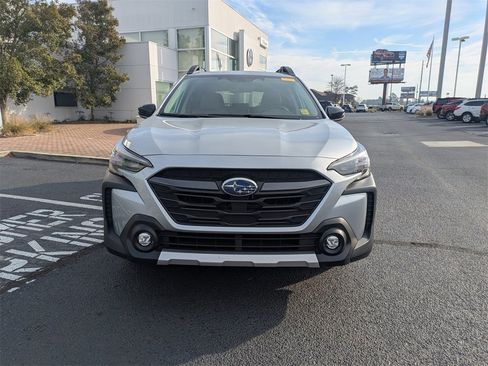 Certified 2025 Subaru Outback Limited w/ Popular Package #2 image 9