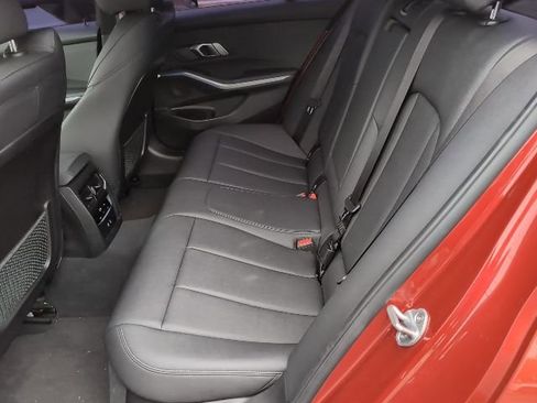 Used 2021 BMW 330i Sedan image 25