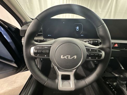 Used 2025 Kia K5 EX image 22