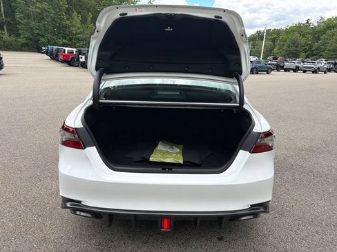 Used 2024 Toyota Camry LE w/ Convenience Package FWD image 13