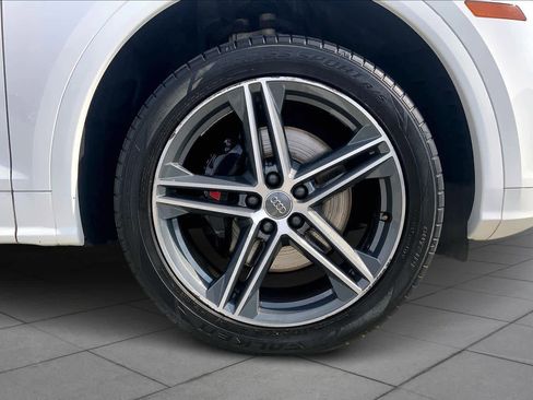 Used 2018 Audi SQ5 Premium Plus image 10